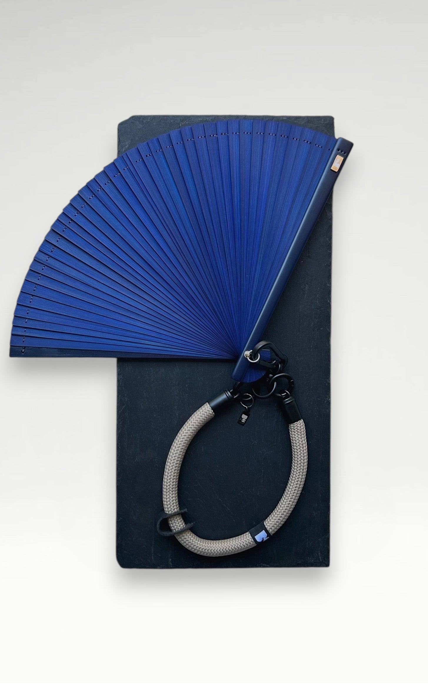 L'éventail & le Bracelet Sadre