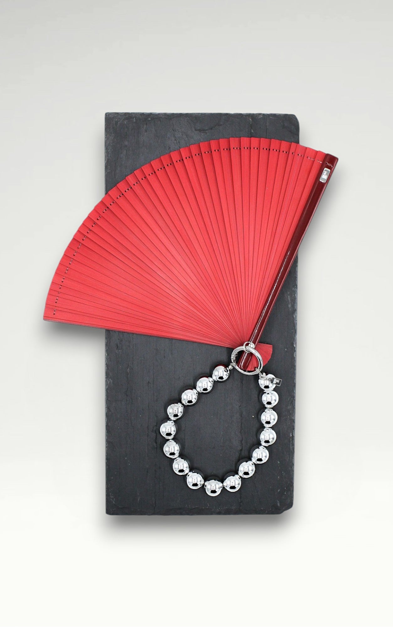 L'éventail & le Bracelet Zeta